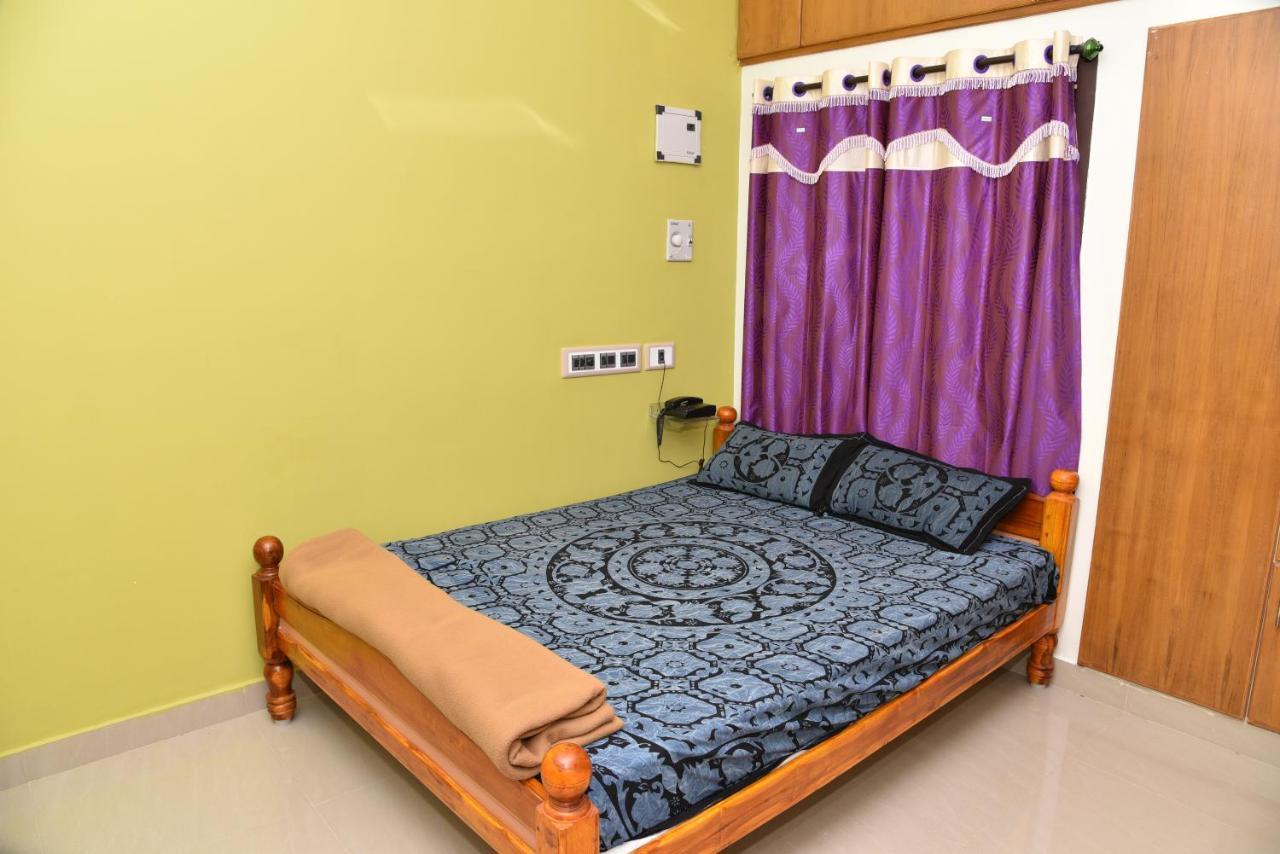 Thirumalai Home Stay - Group & Family Stay Room Vl Swami Malai Temple กุมพาโกนัม ภายนอก รูปภาพ